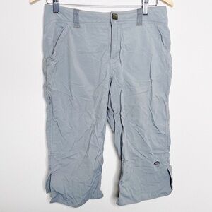 Mountain Hardwear Overlook Pedal Pusher Grey Bermuda Shorts Size 6 Women’s